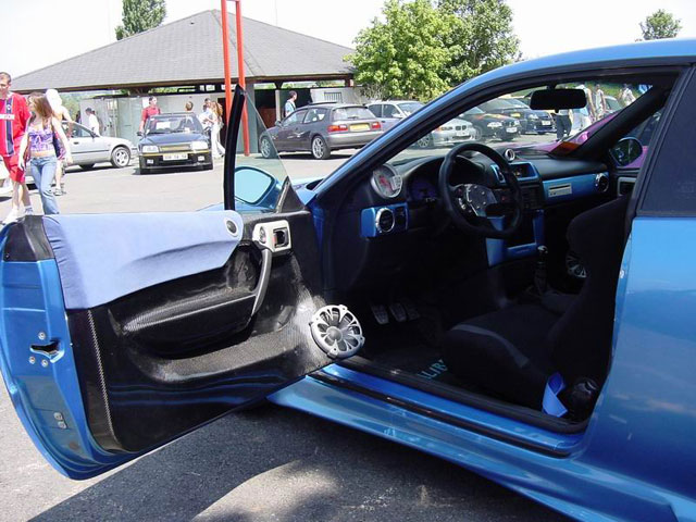 http://lhugo.perso.ch/perso/interieur.jpg